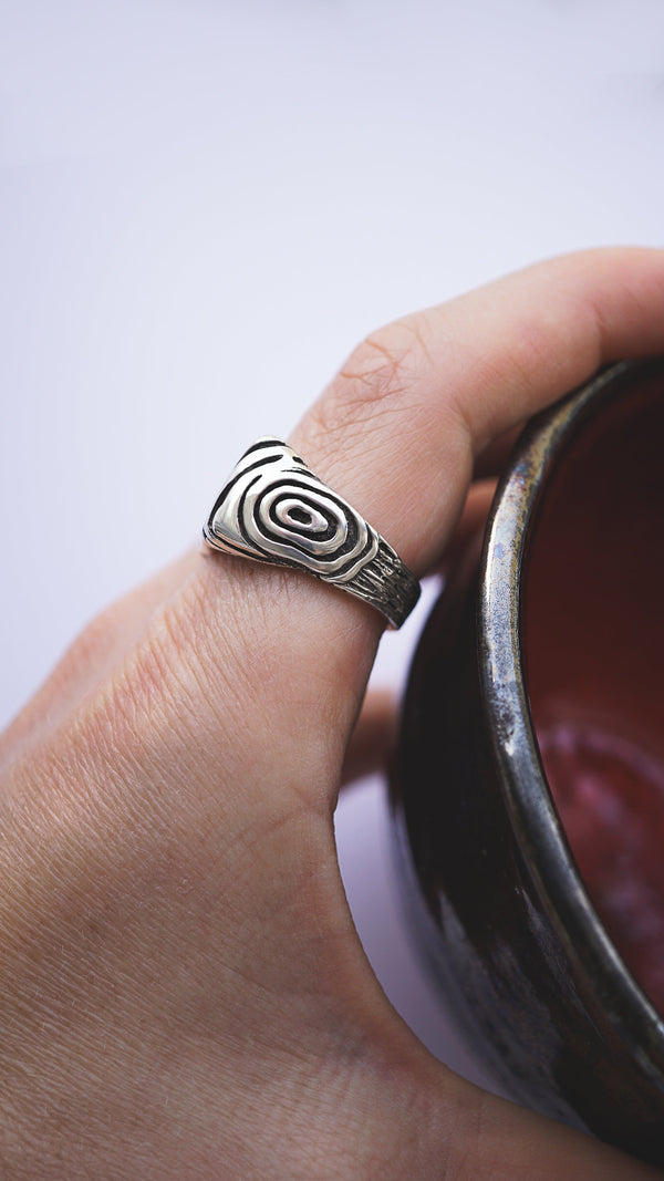 handmade silver ring Geo statement ring finger ring, signet ring, ring set with a stone, handicraft by moonique