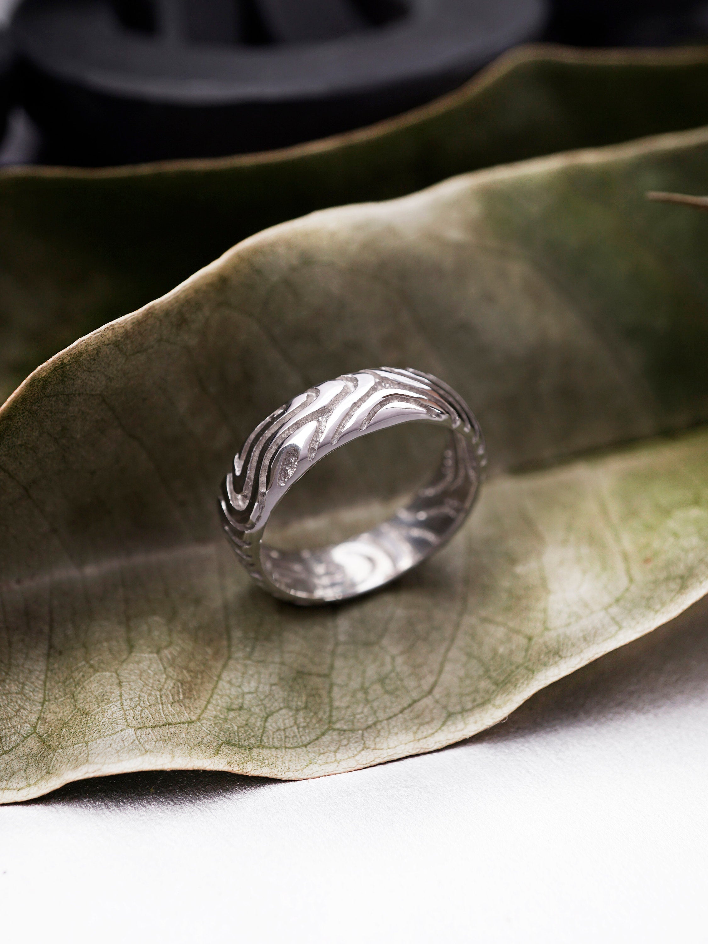 Gold wedding rings, couple wedding bands,  wedding band set, LANDSCAPE handmade by Moonique
