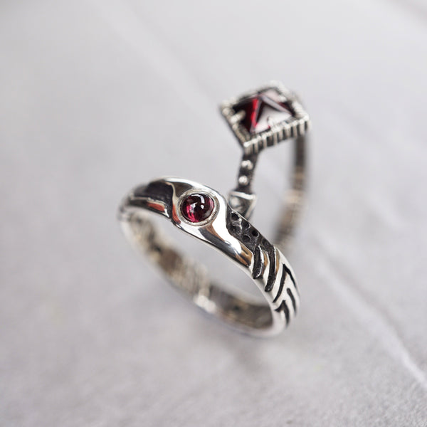 Garnet wedding set ENAMORED, Unique engagement rings by Moonique