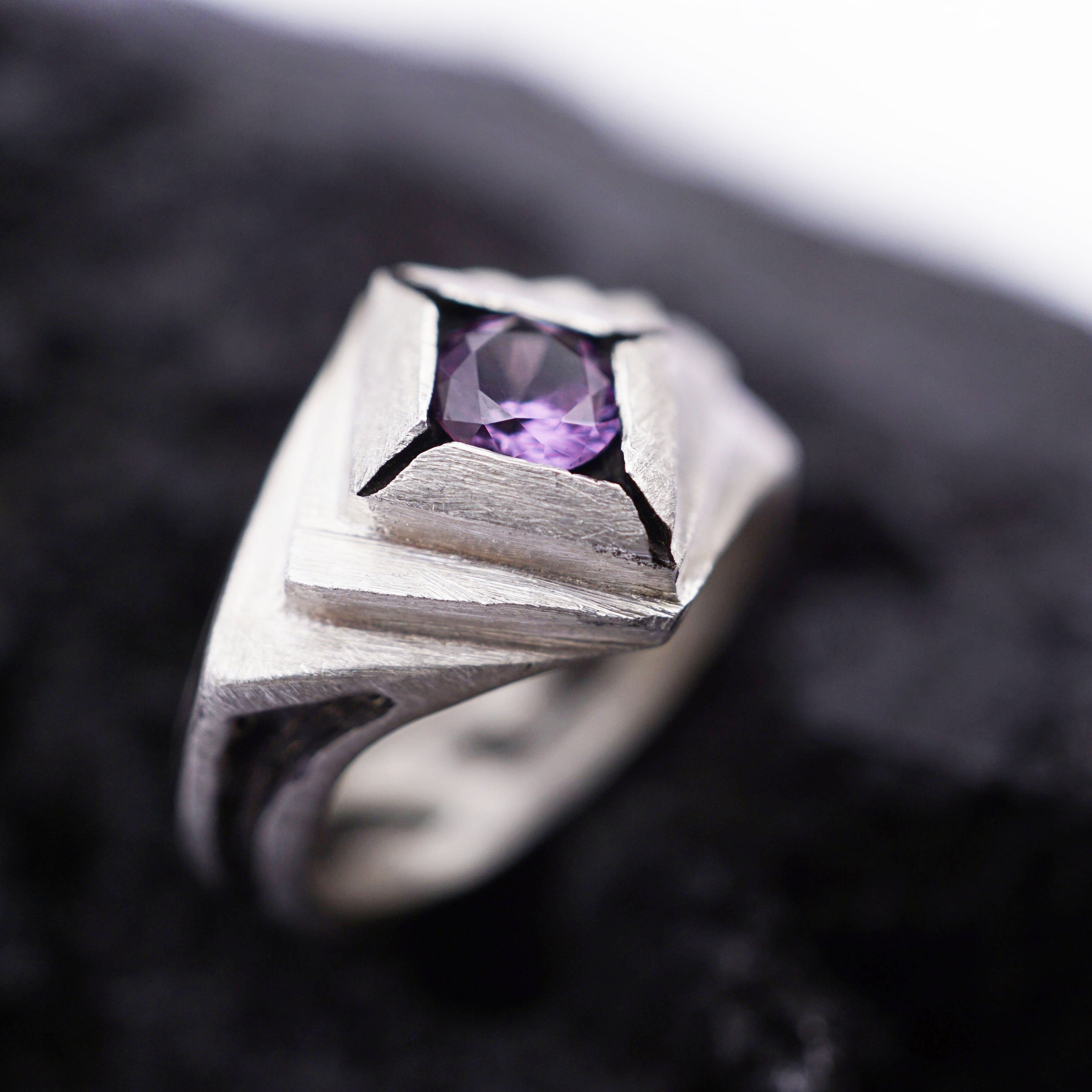 One of kind Statement Alexandrite ring from the sterling silver