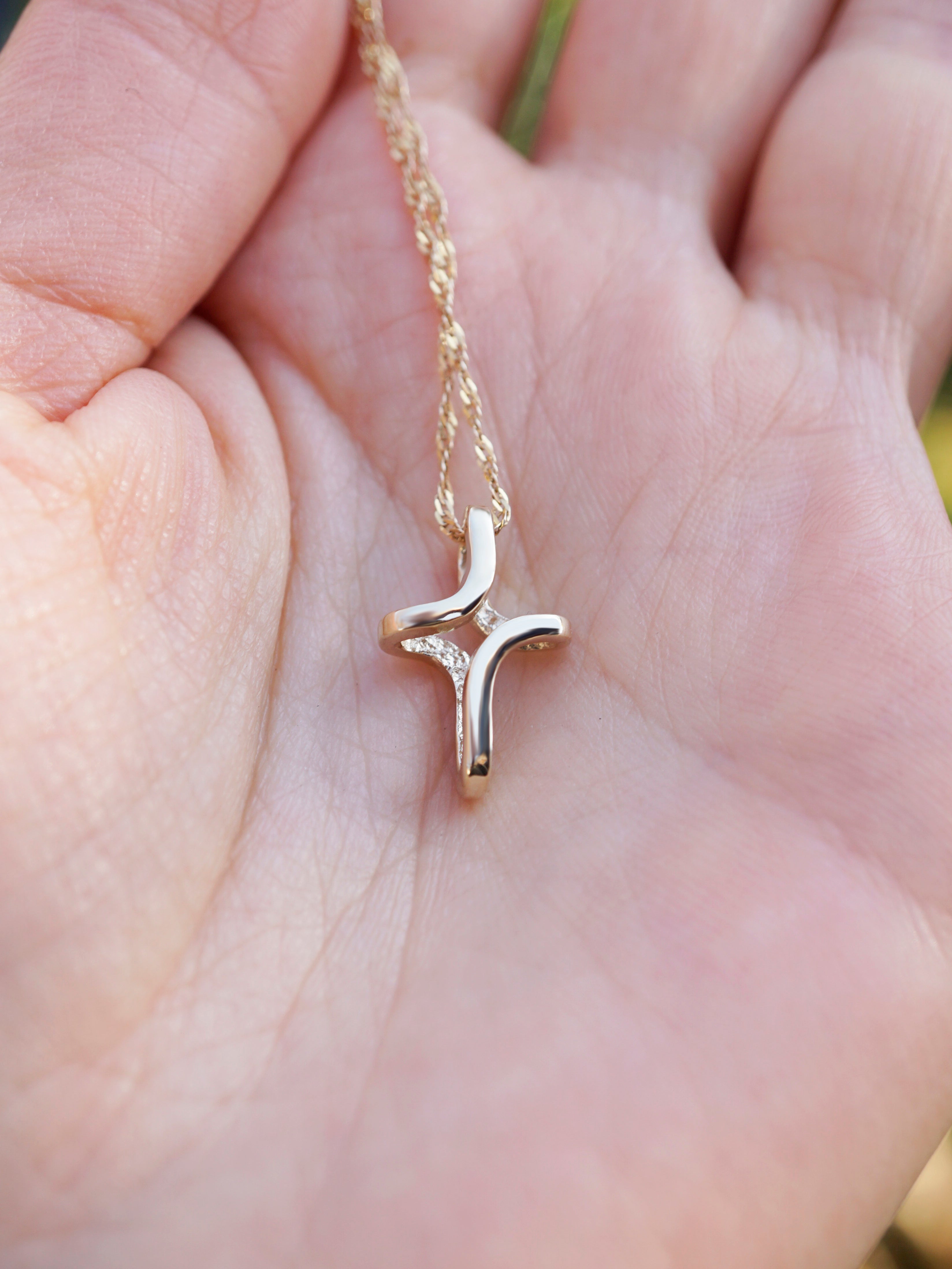 14k yellow gold cross pendant INFINITY
