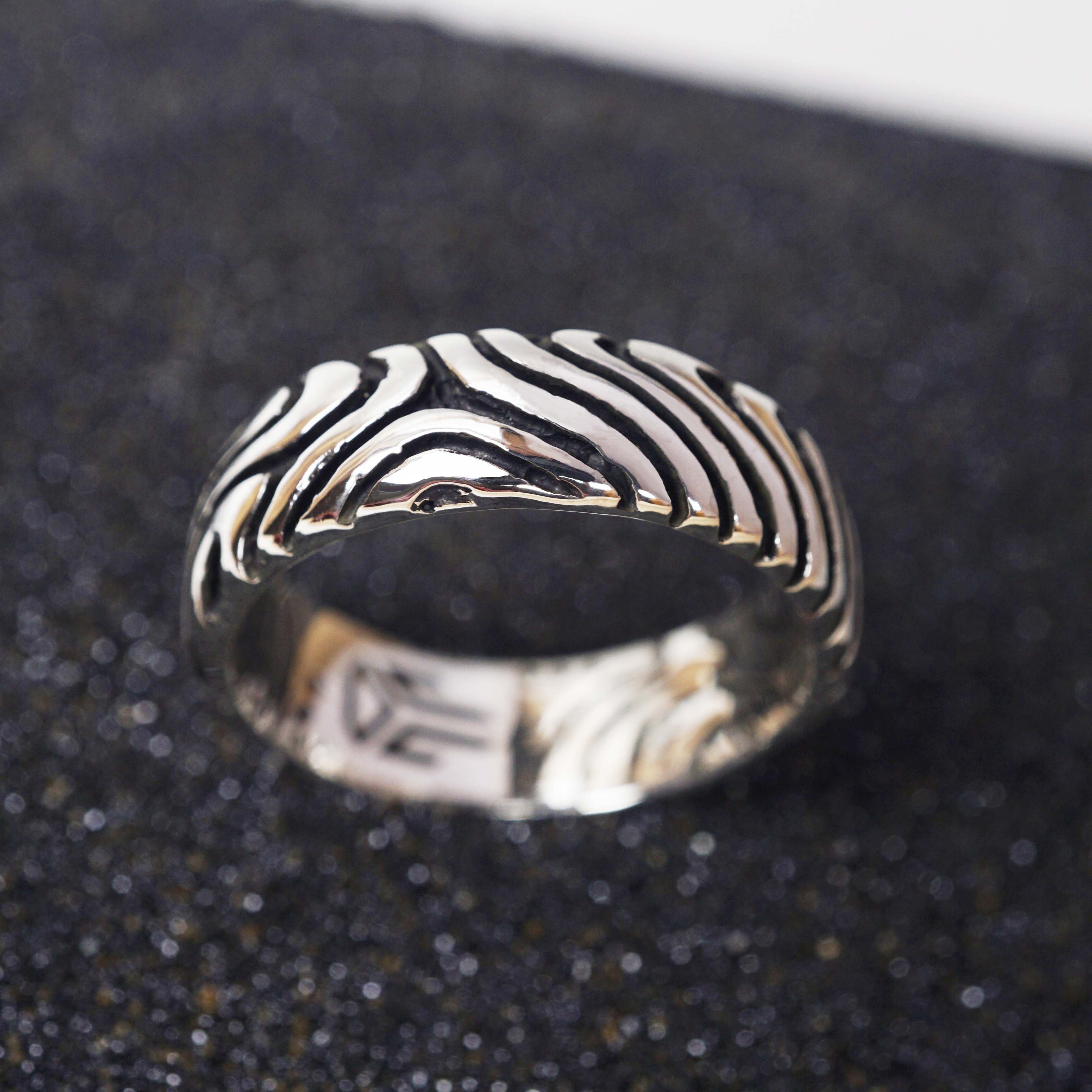 Silver wedding ring sets, couples wedding bands, wedding band set, mens wedding rings, womens wedding ring, unique wedding rings | LANDSCAPE handmade by mooniquecreation