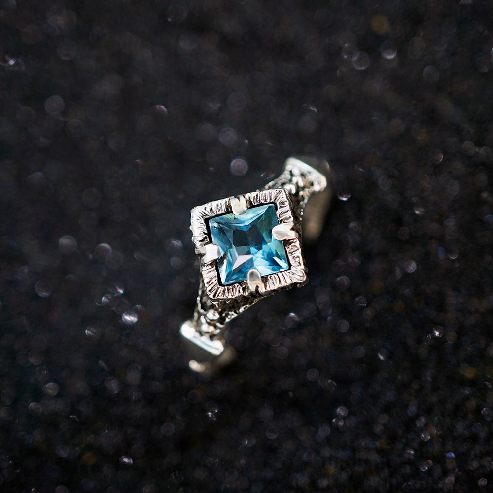 Blue Topaz ring