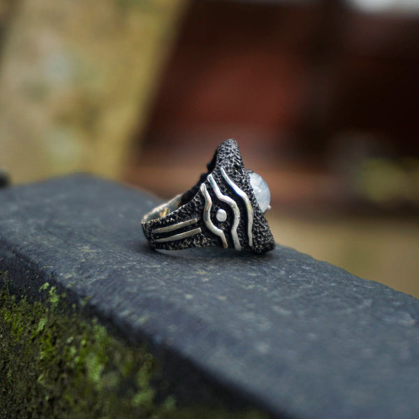 Eye of Horus ring, Egyptian ring, Moonstone ring, Eye ring, Sterling silver ring, Black ring, Statement ring, Moonstone statement ring Ora
