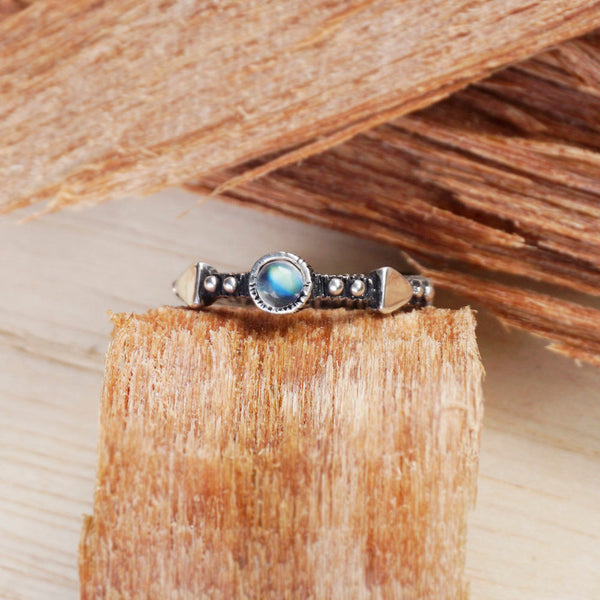 Dainty silver moonstone ring BERRY stackable ring