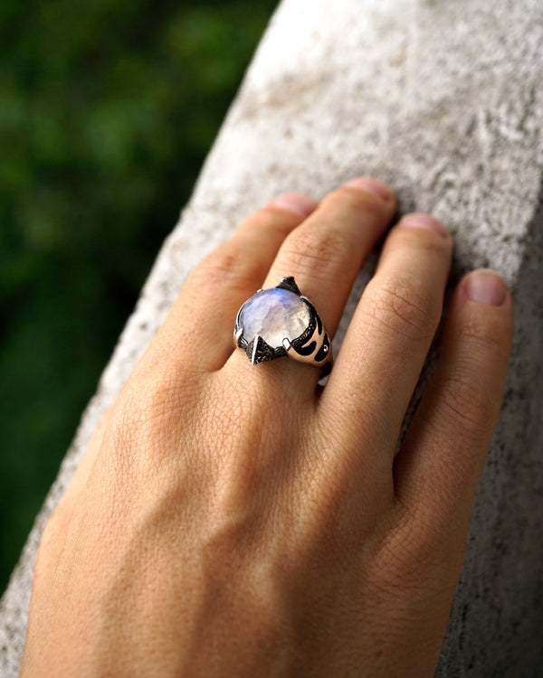 Large Moonstone ring, Moonstone signet rings, June birthstone ring, Unique ring, Statement ring, Sterling silver moonstone ring, "OCEANIDE"