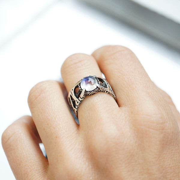 Rainbow Moonstone ring, Gemstone silver ring,  Moonstone signet rings, Statement ring, Gemstone Ring, June Birthstone ring 'SEVENTH'