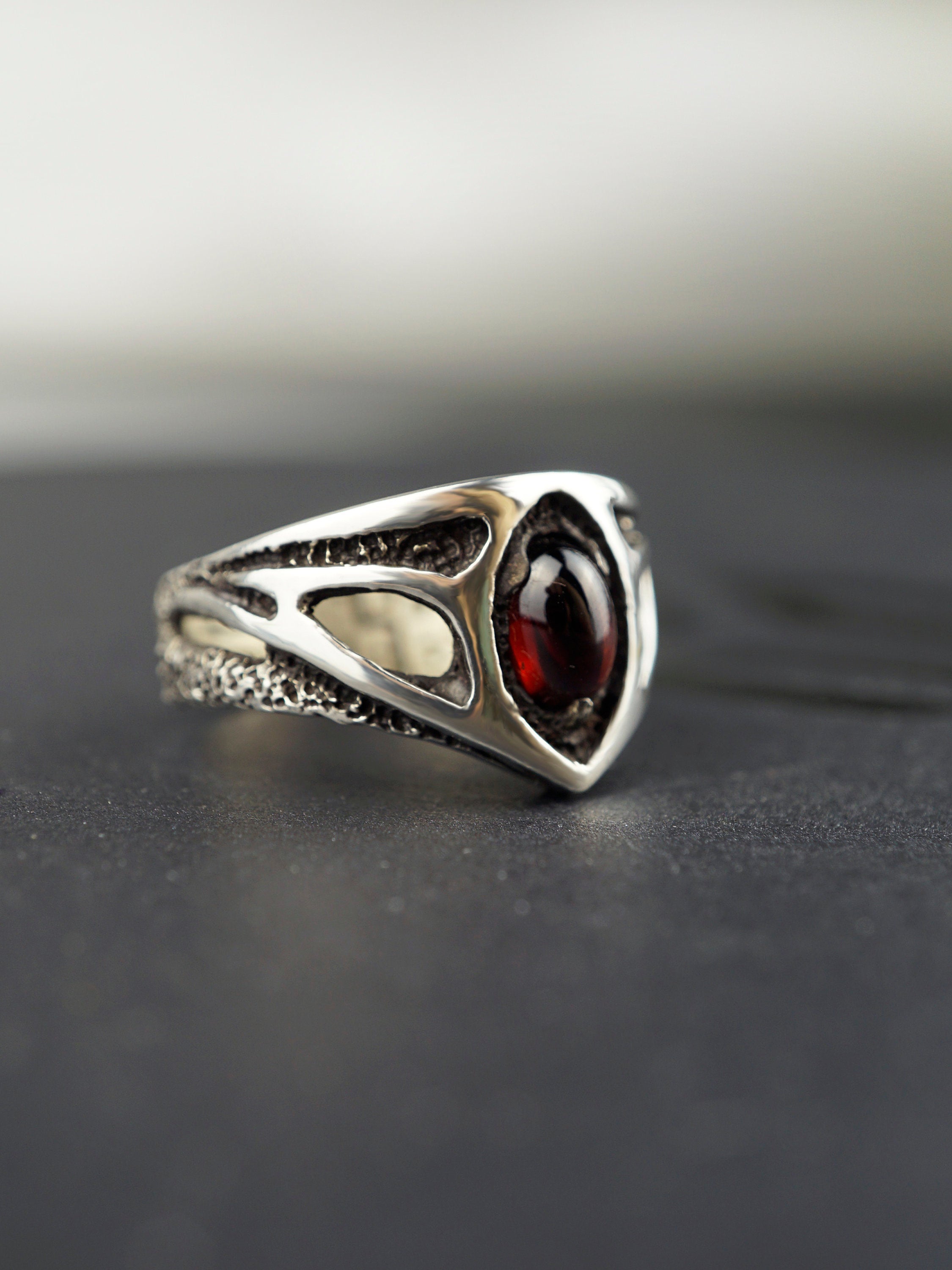 Gothic engagement ring, Alternative engagement ring, Garnet engagement ring, Garnet ring, January birthstone, Unique ring TRINITY