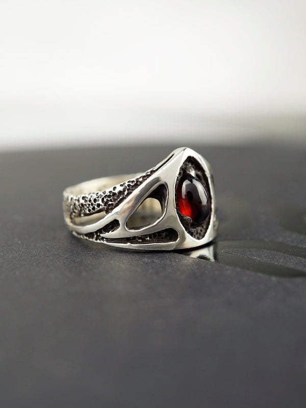 Gothic engagement ring, Alternative engagement ring, Garnet engagement ring, Garnet ring, January birthstone, Unique ring TRINITY