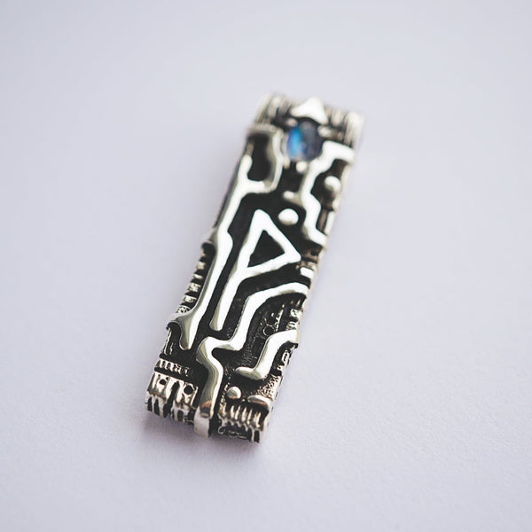 WUNJO | rune silver pendant