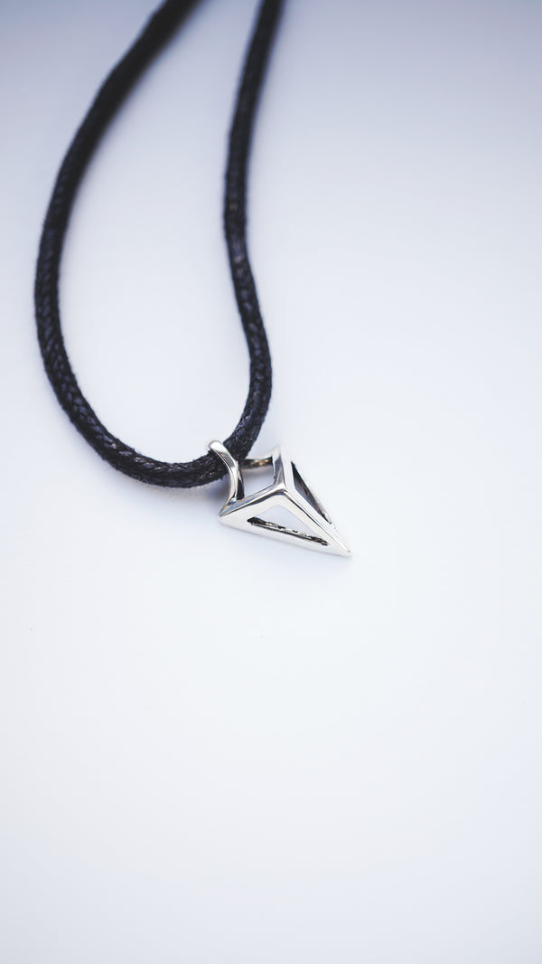 SLEEK | triangle necklace