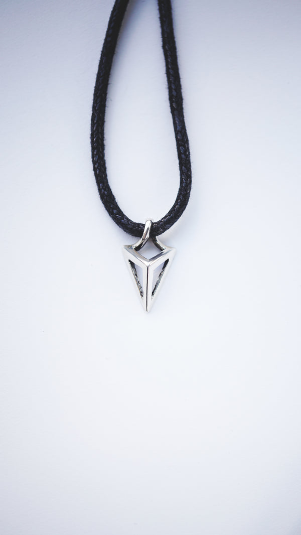 SLEEK | triangle necklace