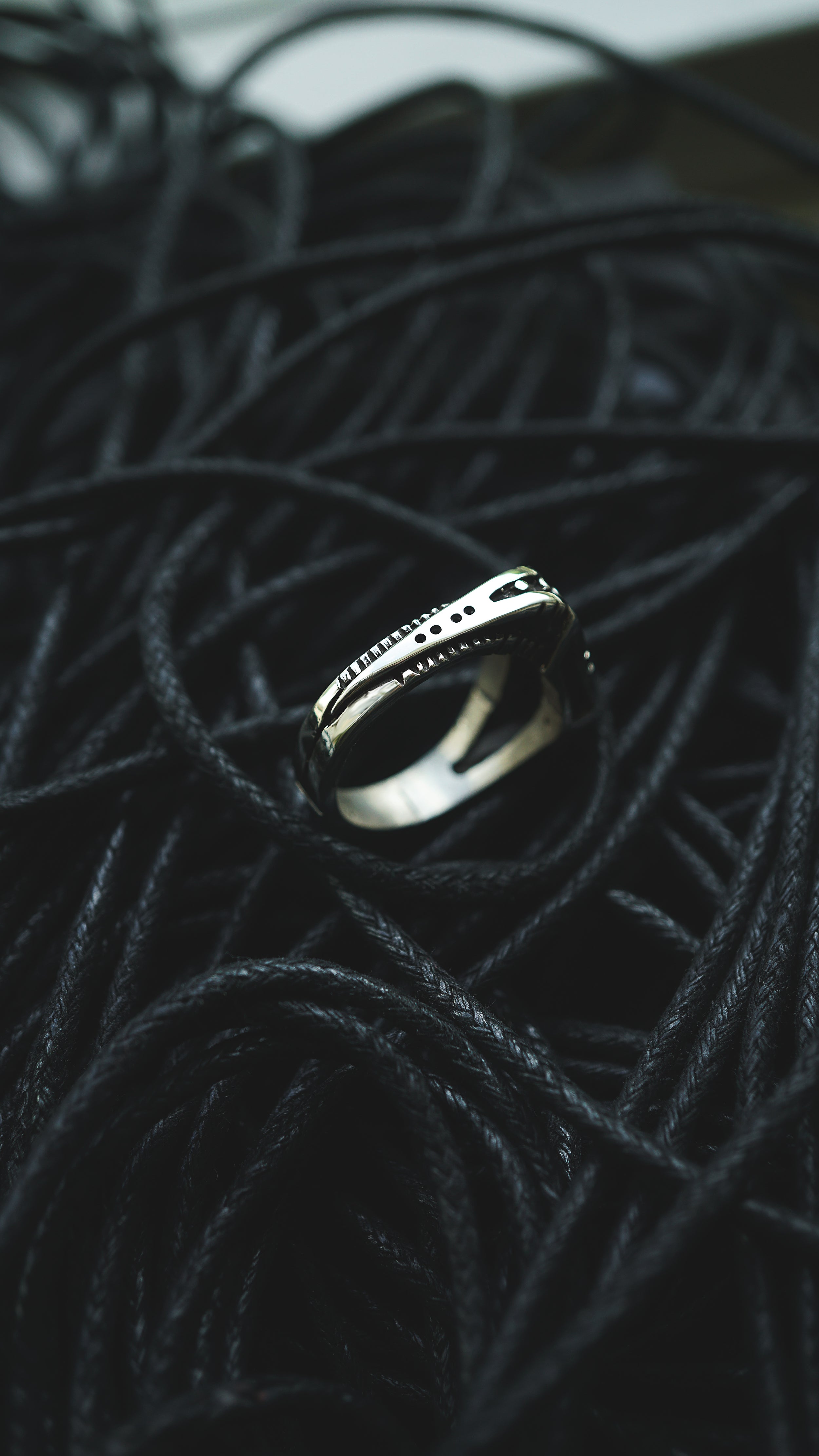 UNIT.2 | mens ring