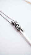 moonique mooniquecreation #menssilverpendant #silvernecklace #cyberpunk #bladependant #sterlingsilver 925 #readytoship #menssilvernecklace #cyberpunkjewelry #needlependant #silverneedle #spearpendant 