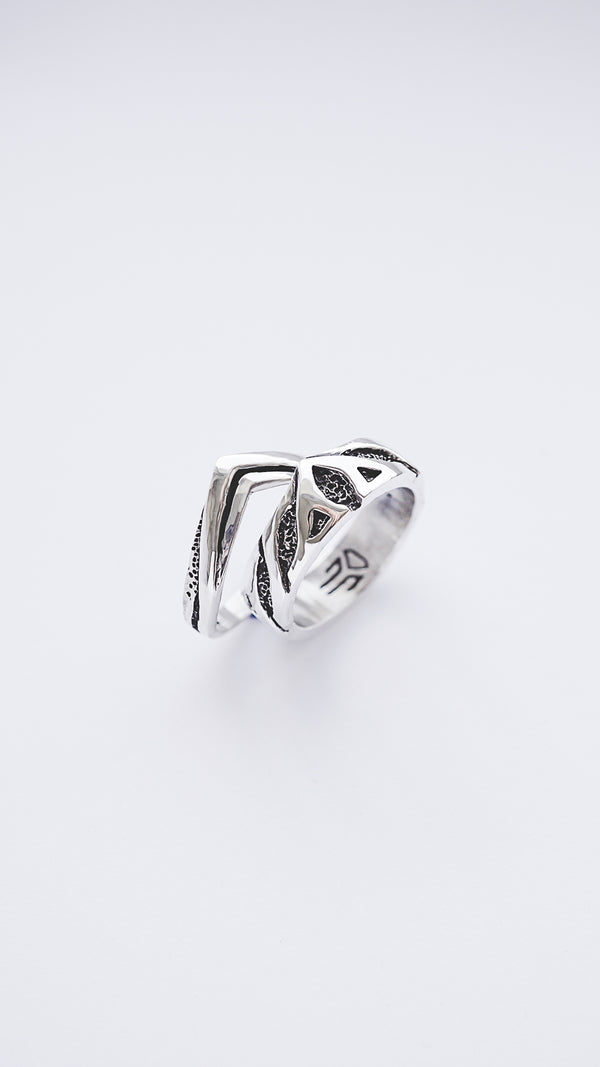 His and hers Celtic wedding bands set from the sterling silver OLAF & ASTRIDE