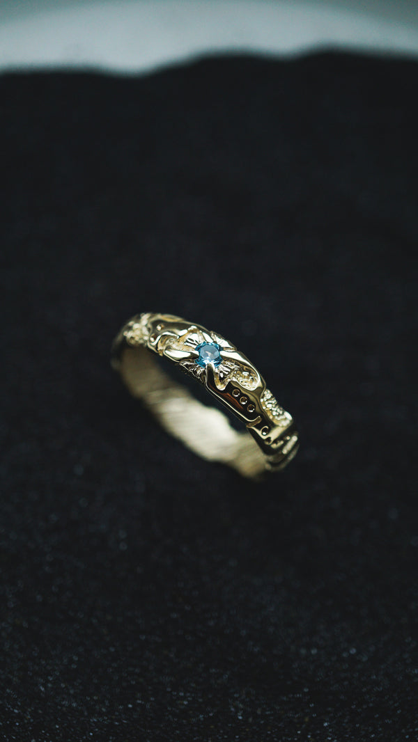 Mens wedding band 14k yellow gold and blue topaz, mens engagement ring, mens promise ring, mens gold ring, mens gemstone ring, moonique, mooniquecreation