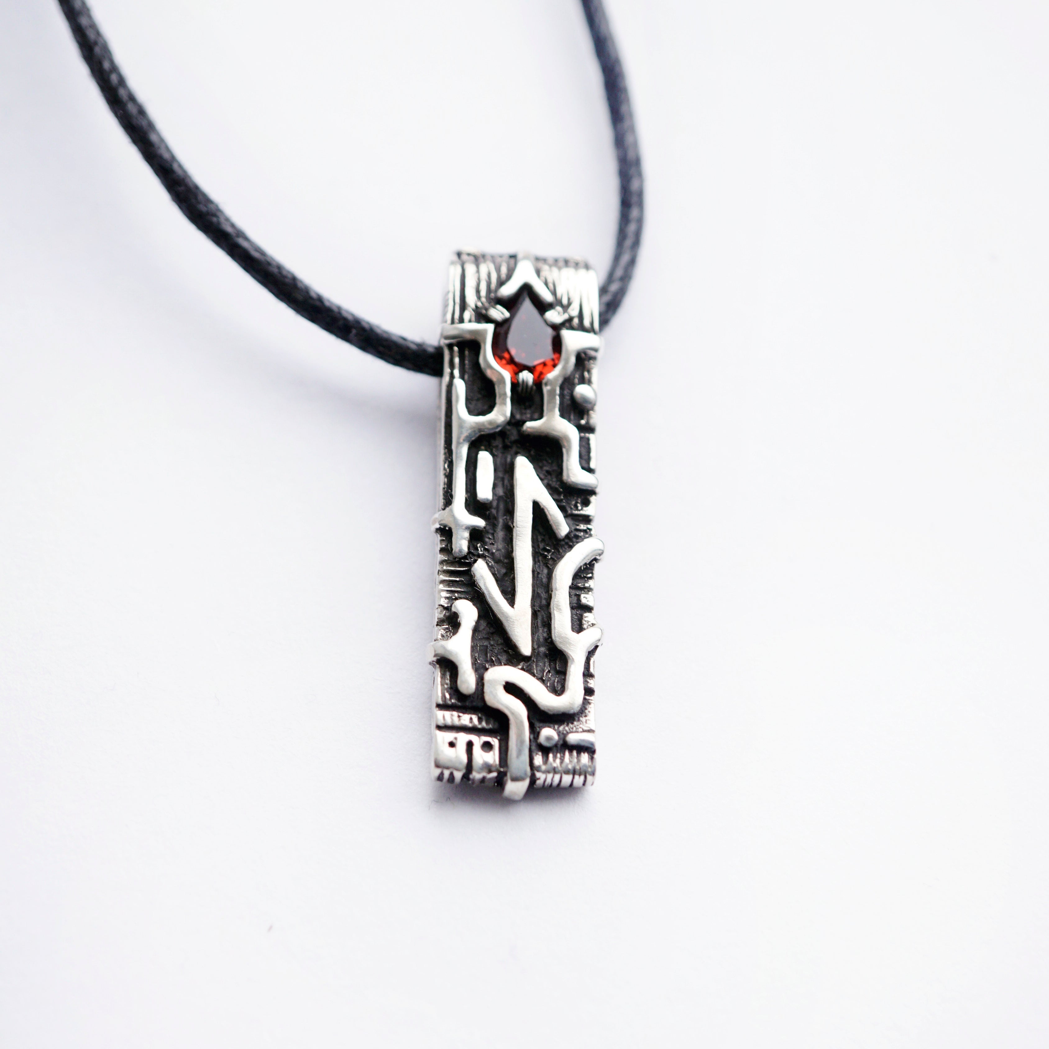 EIHWAZ | Rune pendant