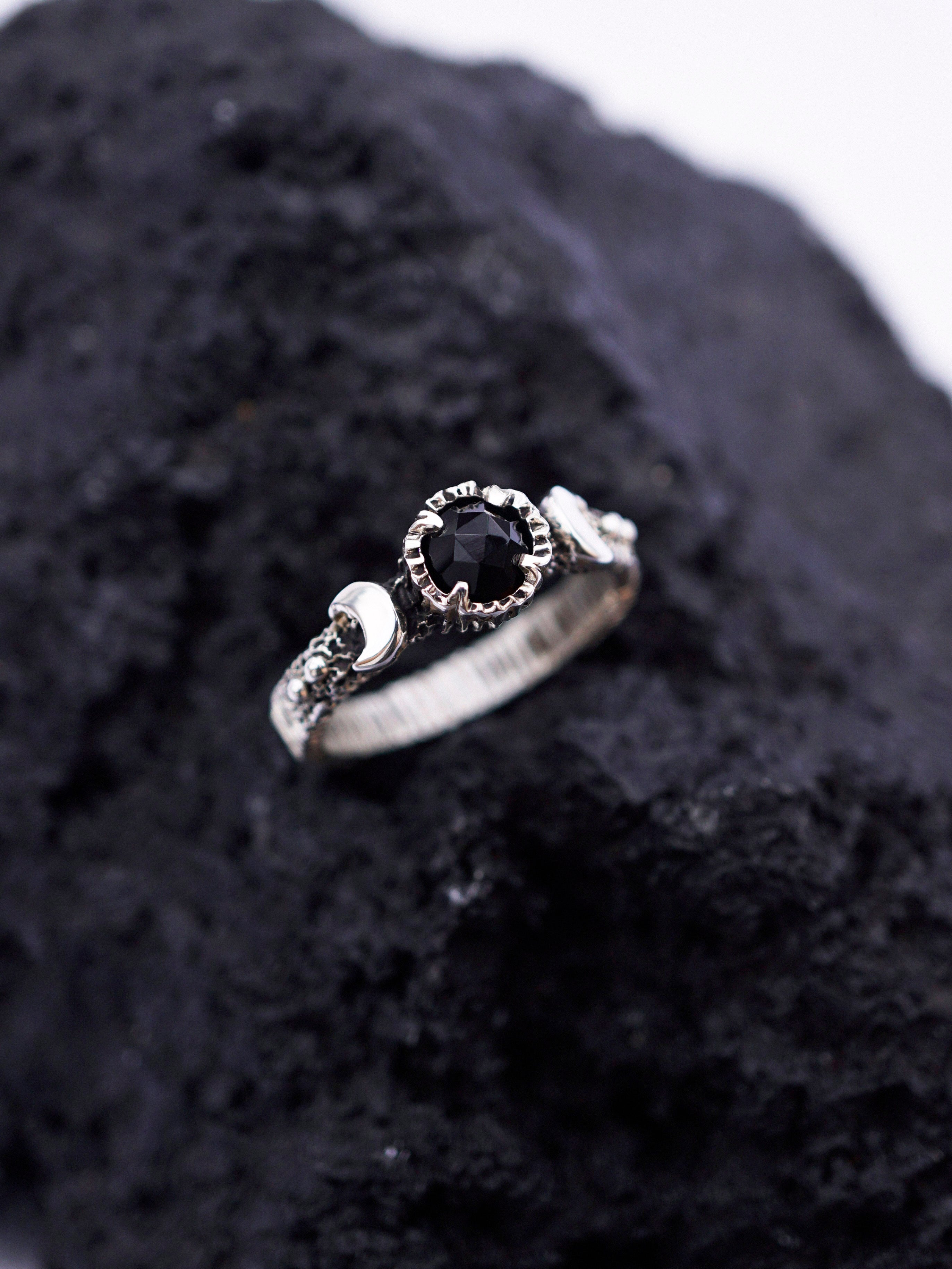 Black Moon ring Gothic engagement ring Black Onyx ring Moon phases ring from the Sterling silver 925 