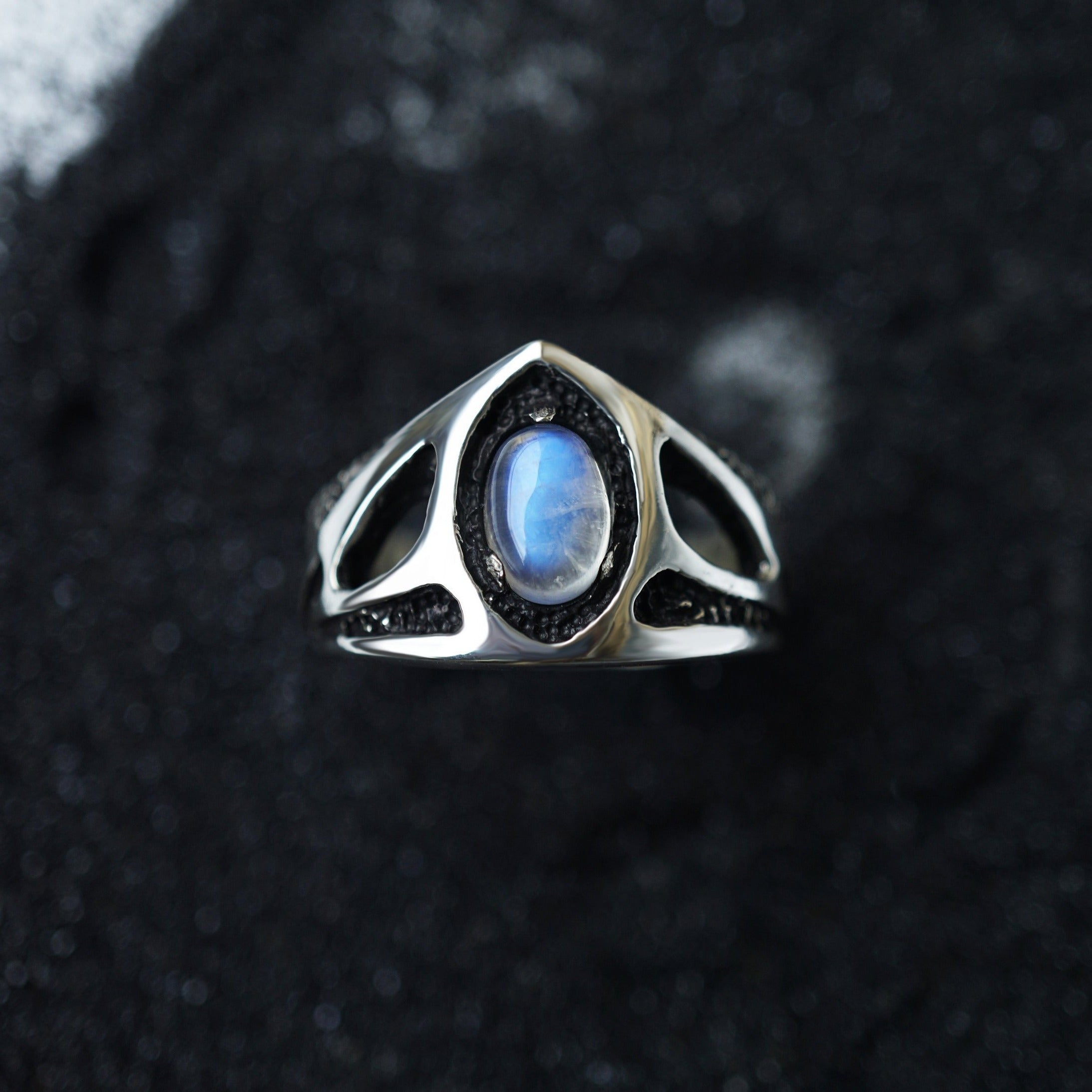 Moonstone ring, Moonstone engagement ring, Gothic engagement ring, Moonstone engagement ring, Alternative engagement ring 