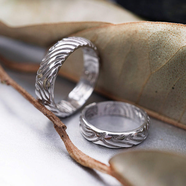 Silver wedding ring sets, couples wedding bands, wedding band set, mens wedding rings, womens wedding ring, unique wedding rings | LANDSCAPE