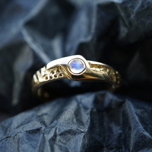 Mens gold wedding band, Mens engagement ring, engagements bands, 18k rose gold ring, Wedding ring, Mens Moonstone ring, Cyberpunk ring, man engagement ring