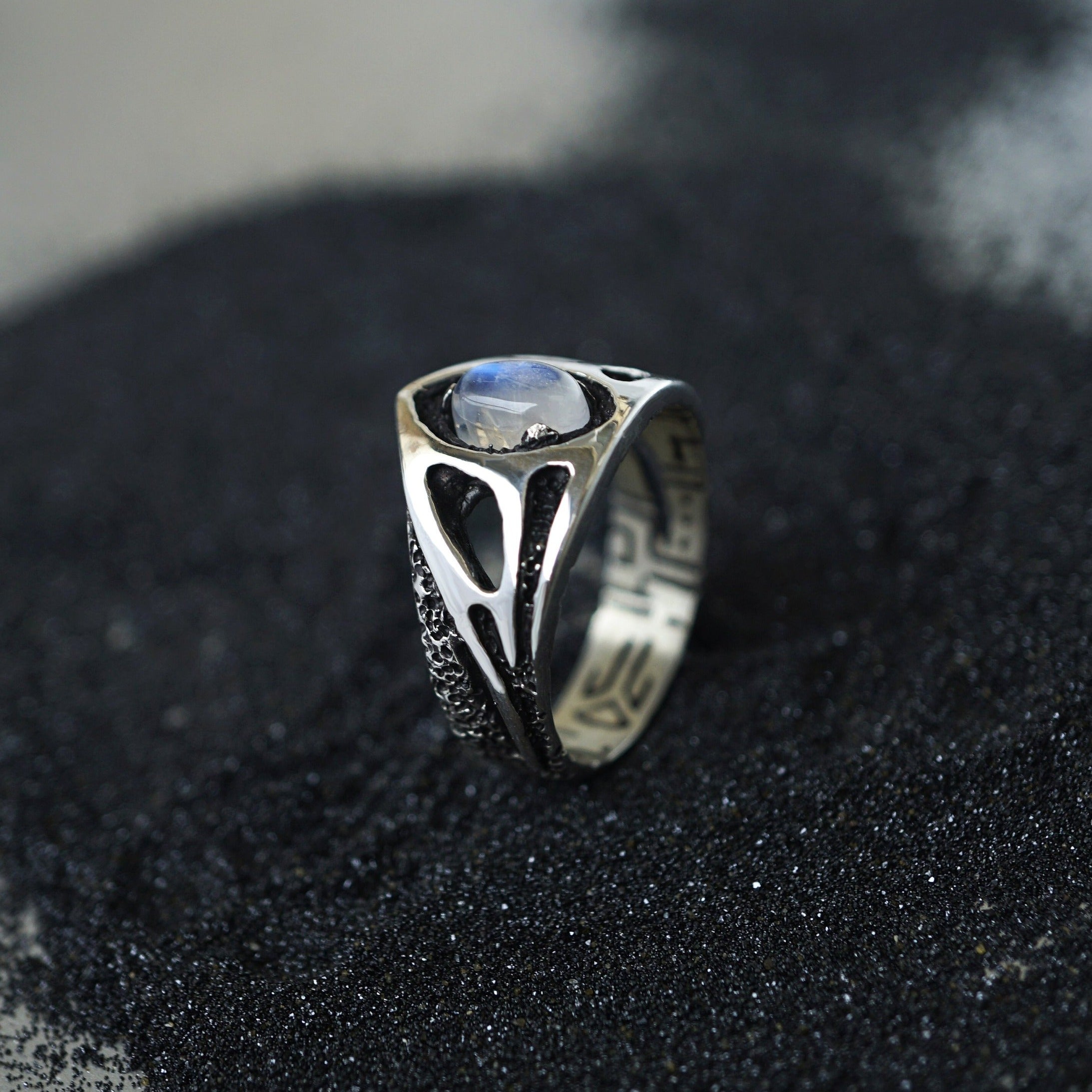 Moonstone ring, Moonstone engagement ring, Gothic engagement ring, Moonstone engagement ring, Alternative engagement ring 